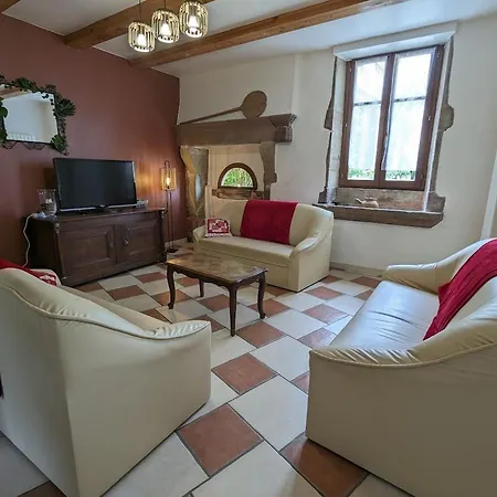 Casa rural Historique Avec Terrasse, Salle De Jeux, Et Recharge électrique – Proche Vittel&contrexéville - Fr-1-589-219 Serocourt