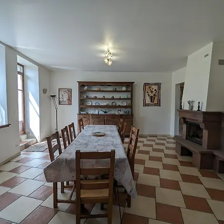 Casa rural Historique Avec Terrasse, Salle De Jeux, Et Recharge électrique – Proche Vittel&contrexéville - Fr-1-589-219 *